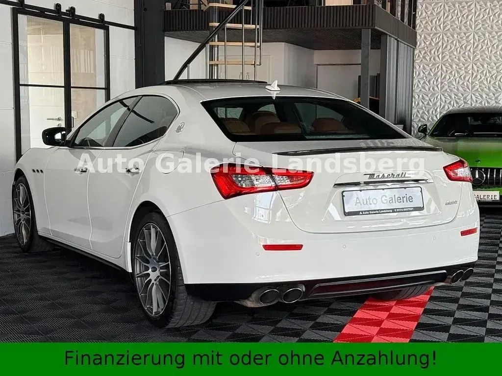 Occasion Maserati Ghibli 350 ch (257 kW) 2017 Blanc Berline