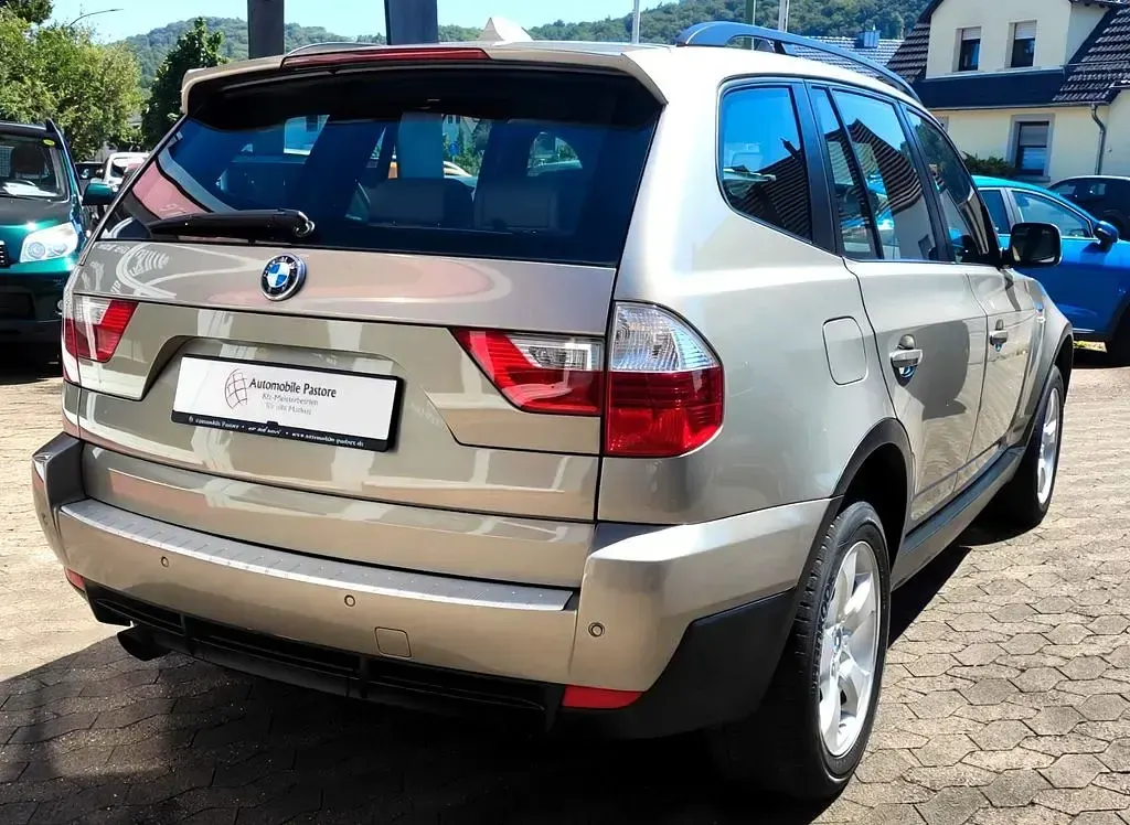 Gebraucht BMW X3 Efficient Dynamics 177 PS (130 kW) 2008 Gold SUV