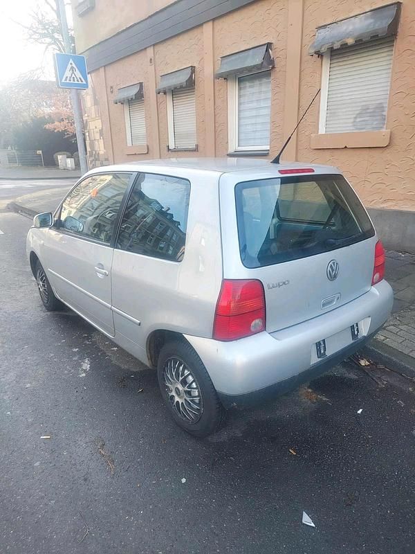 Gebraucht VW Lupo 50 PS (36 kW) 2001 Silber Kleinwagen