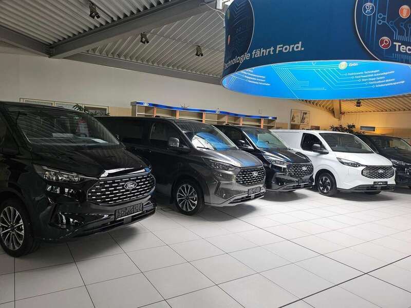 Greymatter Neu 2025 Ford Tourneo Custom Titanium X Van / Kleinbus | 55.990 € (Fairer Preis) - Bild 1/4