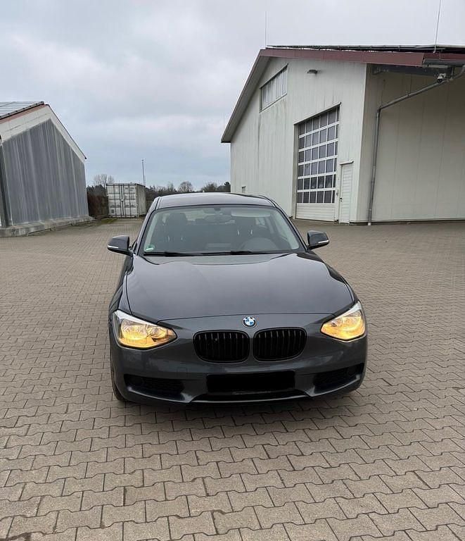 Gebraucht BMW 116 136 PS (100 kW) 2014 Grau Kleinwagen