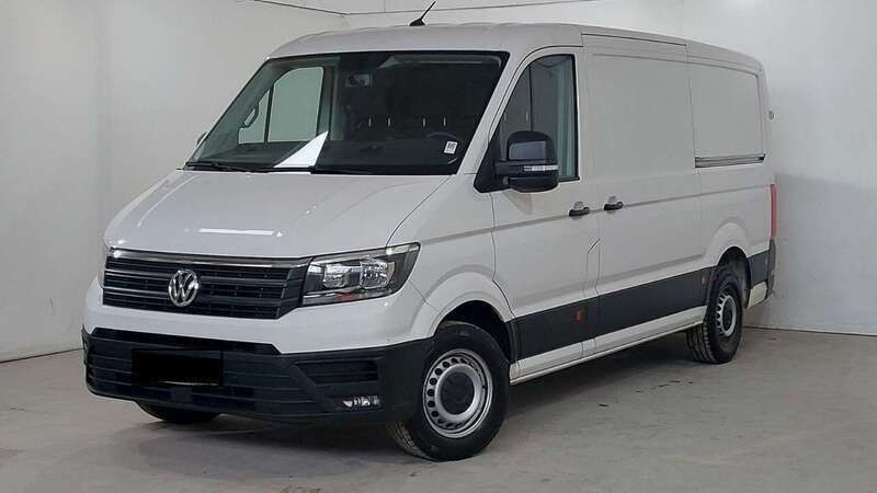 Candyweiß Gebraucht 2019 VW Crafter Van | 27.850 € (Teuer) - Bild 1/4