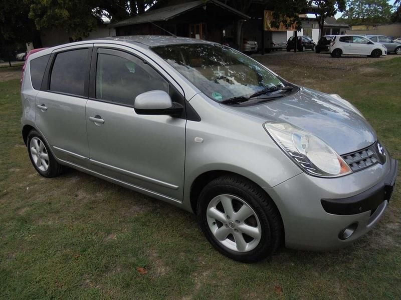 Gebraucht Nissan Note Tekna 110 PS (80 kW) 2006 Grau Kleinwagen