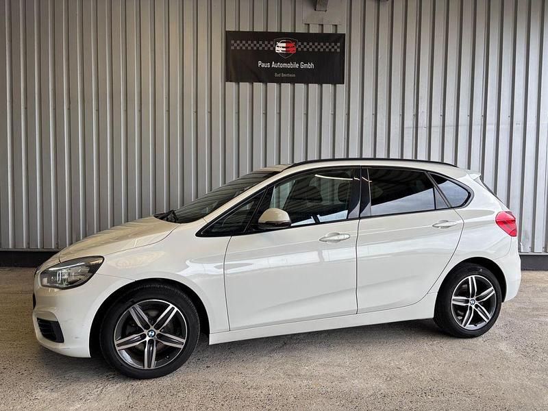 Weiß Gebraucht 2014 BMW 218 Performance Kombi | 7.500 € (Fairer Preis) - Bild 1/4