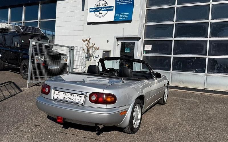 Gebraucht Mazda MX5 116 PS (85 kW) 1992 Silber Cabrio