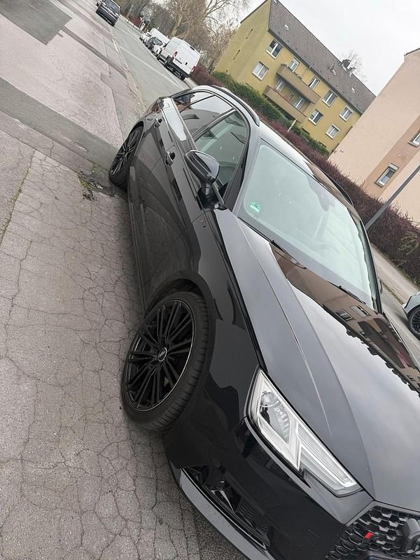 Gebraucht Audi A4 150 PS (110 kW) 2016 Schwarz Kombi
