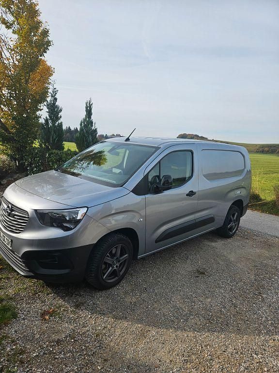 Gebraucht Opel Combo Edition 131 PS (96 kW) 2023 Grau Van / Kleinbus