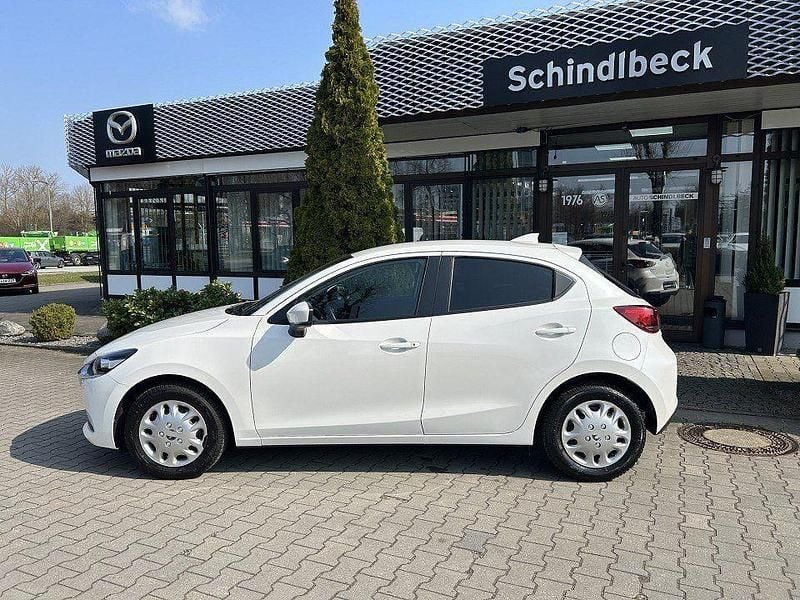 Gebraucht Mazda 2 Kizoku 90 PS (66 kW) 2021 Satinweiß metallic (metallic) Kleinwagen