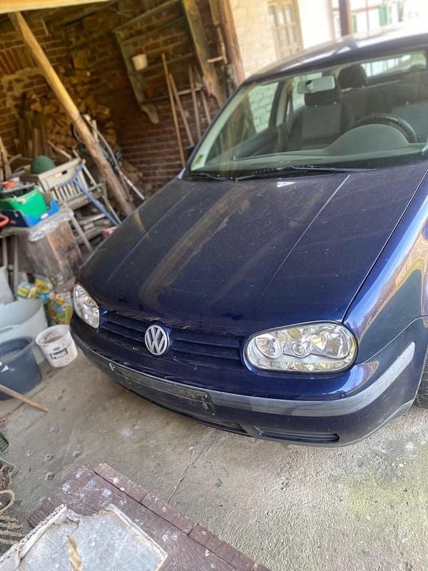 Gebraucht VW Golf IV 75 PS (55 kW) 2002 Andere farben Kleinwagen