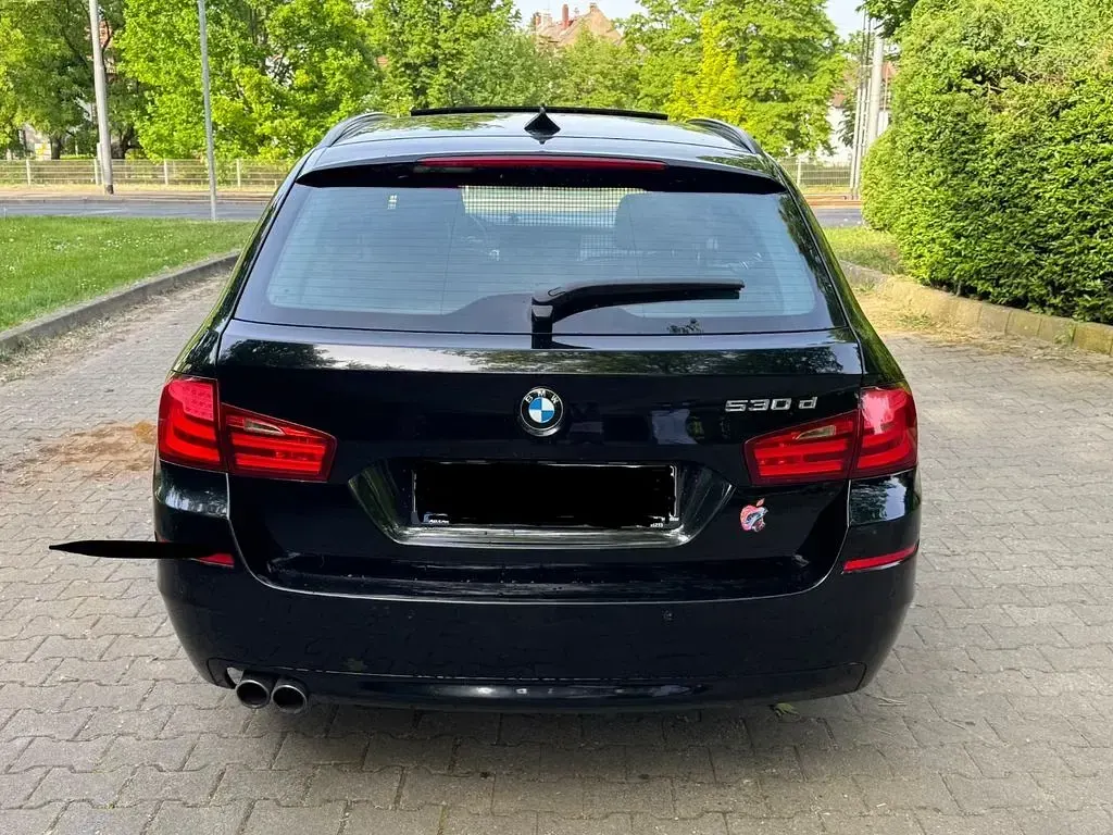 Usata BMW 530 Performance 258 CV (189 kW) 2012 Nero Station wagon