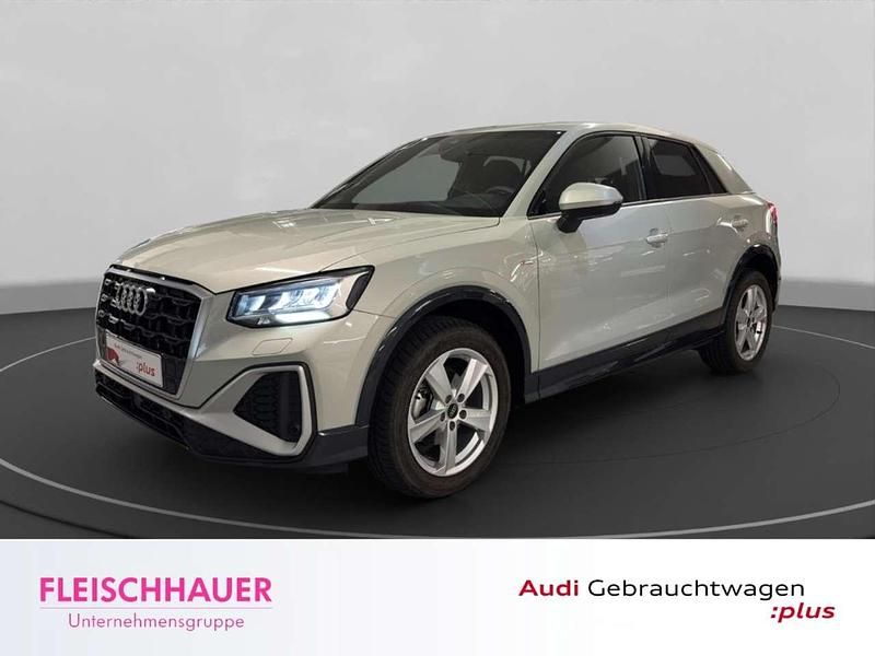 Gebraucht Audi Q2 S-Line 150 PS (110 kW) 2024 Silber SUV