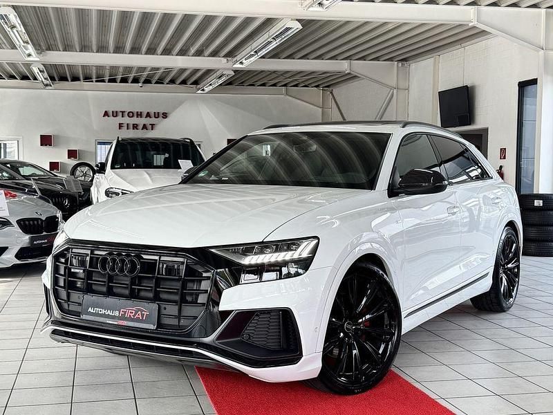 Weiß Gebraucht 2023 Audi Q8 S-Line SUV | 76.849 € (Superpreis) - Bild 1/4