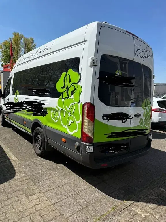 Gebraucht Ford Transit 131 PS (96 kW) 2022 Weiß Van / Kleinbus