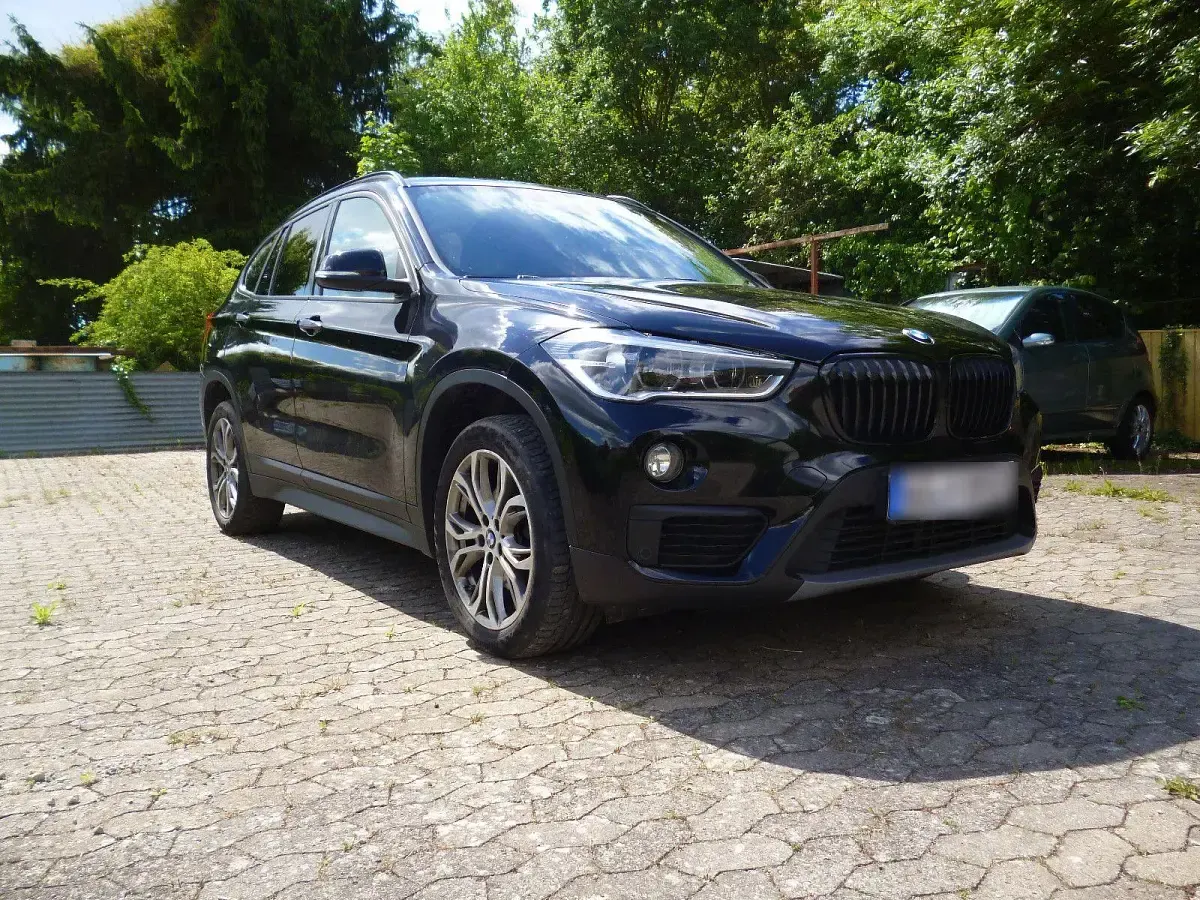 Gebraucht BMW X1 Advantage 150 PS (110 kW) 2019 Schwarz SUV