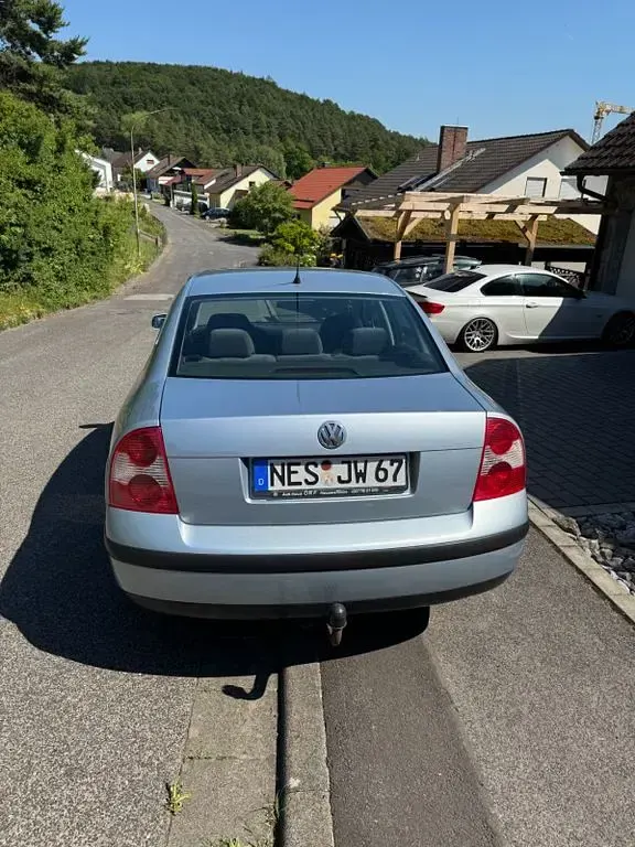 Gebraucht VW Passat 150 PS (110 kW) 2003 Silber Limousine