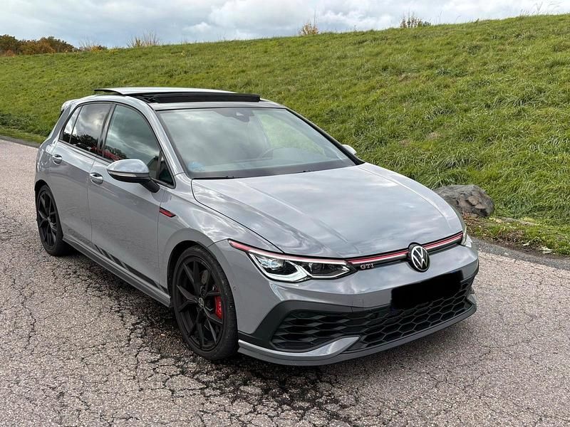 Grau Gebraucht 2022 VW Golf VIII GTI Clubsport Kleinwagen | 26.800 € (Superpreis) - Bild 1/4