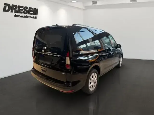 Neu Ford Tourneo Connect Titanium 122 PS (89 kW) 2026 Schwarz Van / Kleinbus