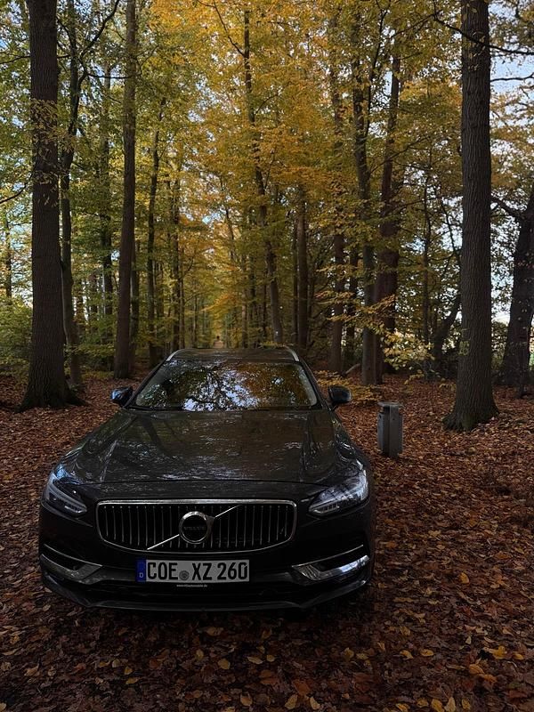 Gebraucht Volvo V90 150 PS (110 kW) 2018 Andere farben Kombi