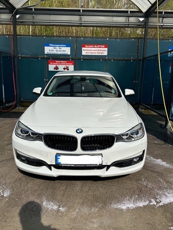 Weiß Gebraucht 2013 BMW 320 Gran Turismo Sport Line Limousine | 9.800 € (Guter Preis) - Bild 1/4