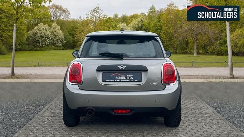 Second-hand Mini ONE 102 CP (75 kW) 2020 Argintiu Hatchback