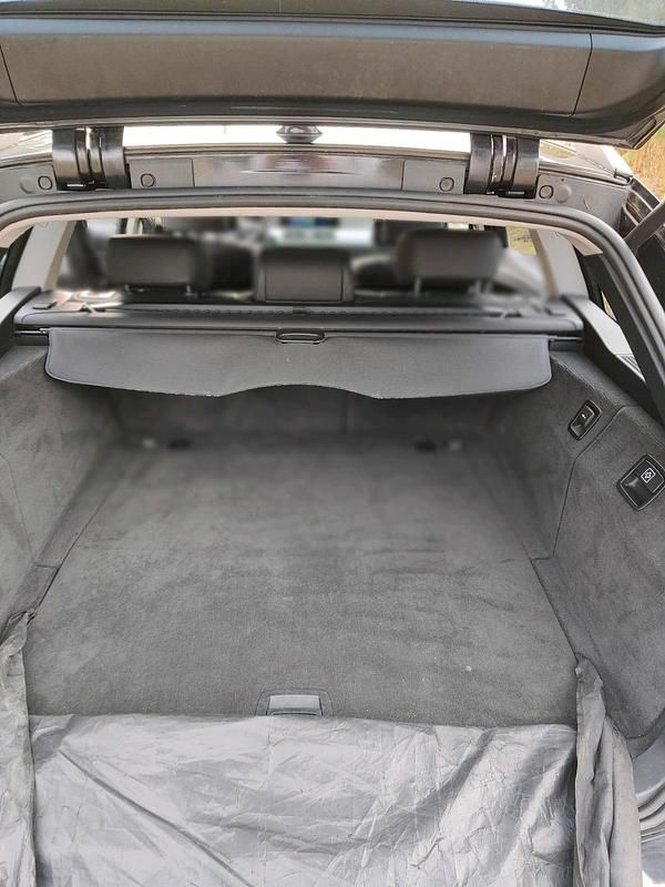 Gebraucht BMW 525 218 PS (160 kW) 2008 Schwarz Kombi