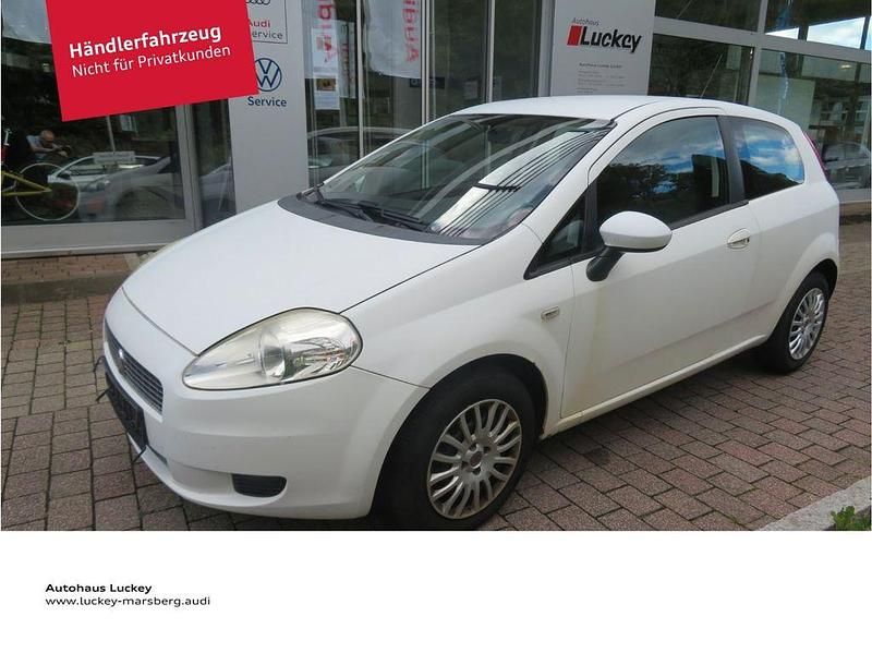 Weiß Gebraucht 2009 Fiat Grande Punto Dynamic Kleinwagen | 1.495 € (Guter Preis) - Bild 1/4
