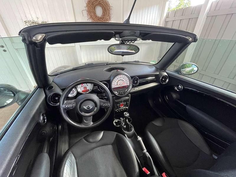 Silber Gebraucht 2012 Mini Cooper D Cabriolet Cabrio | 6.900 € (Fairer Preis) - Bild 1/4