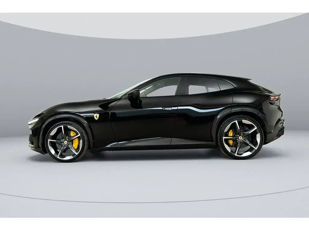 Neu Ferrari Purosangue 2026 Nero ds 1250 SUV