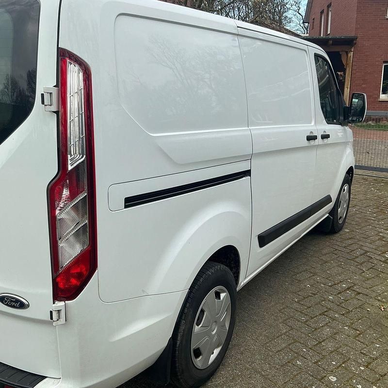 Usata Ford Transit Custom 131 CV (96 kW) 2020 Bianco Monovolume