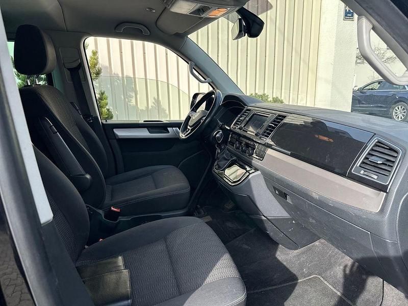 Używany VW T6 150 KM (110 kW) 2016 Czarny Van