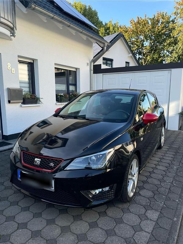 Schwarz Gebraucht 2016 Seat Ibiza FR Kleinwagen | 12.999 € (Teuer) - Bild 1/4