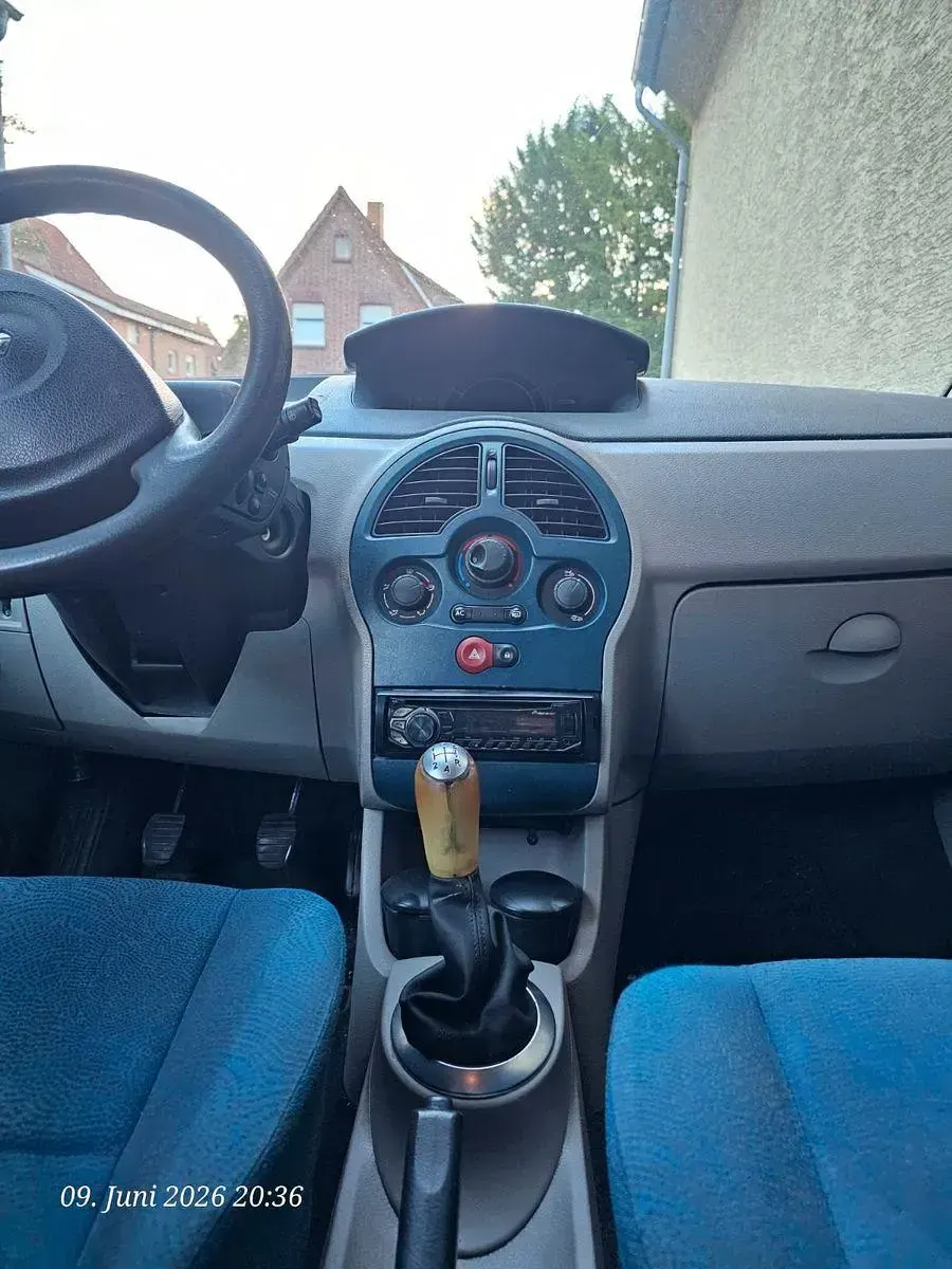 Gebraucht Renault Modus 75 PS (55 kW) 2005 Schwarz Van / Kleinbus