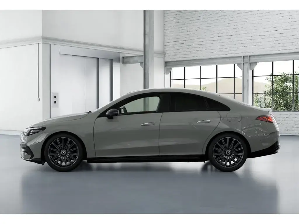 Gebraucht Mercedes CLA200 AMG 163 PS (119 kW) 2026 Manufaktur lack manufaktur alpin Coupé