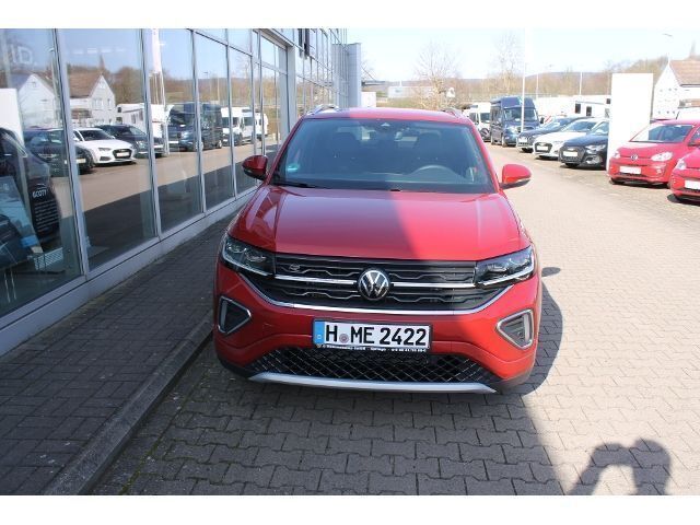 Gebraucht VW T-Cross R-line 150 PS (110 kW) 2024 Kings red metallic SUV