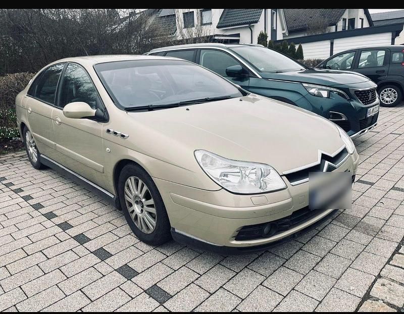 Second-hand Citroën C5 116 CP (85 kW) 2005 Auriu Berlinǎ