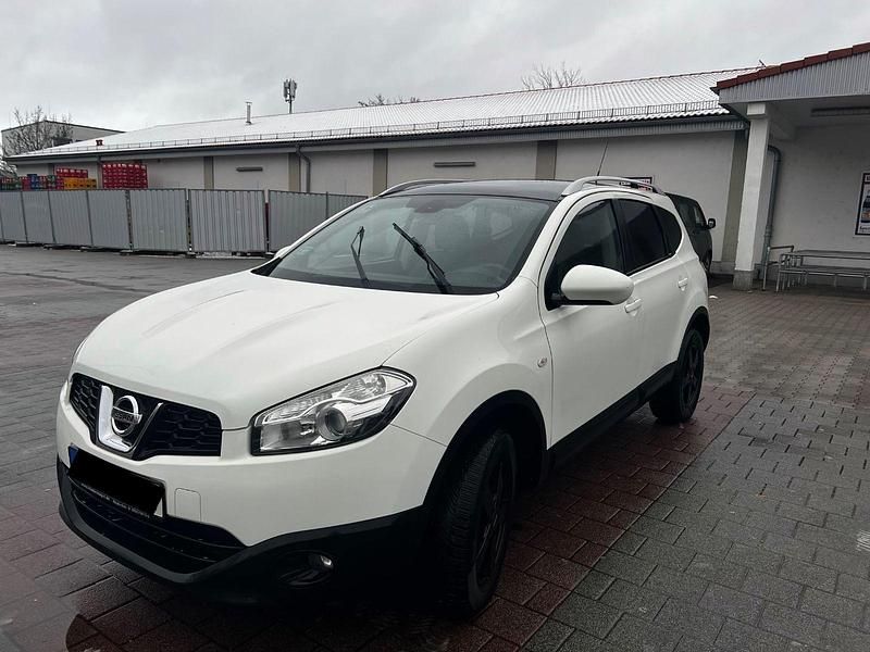 Gebraucht Nissan Qashqai 141 PS (103 kW) 2010 Weiß SUV