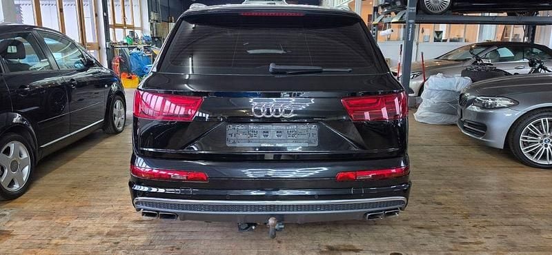 Gebraucht Audi SQ7 Sport 435 PS (319 kW) 2017 Schwarz SUV