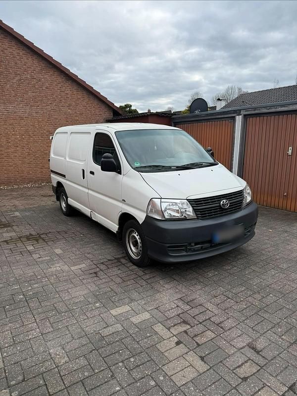 Gebraucht Toyota HiAce 117 PS (86 kW) 2008 Weiß Van / Kleinbus