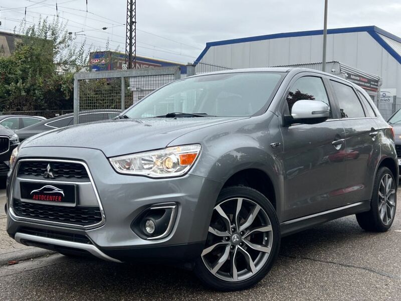 Grau Gebraucht 2015 Mitsubishi ASX Diamant Edition SUV | 13.900 € (Etwas zu teuer) - Bild 1/4