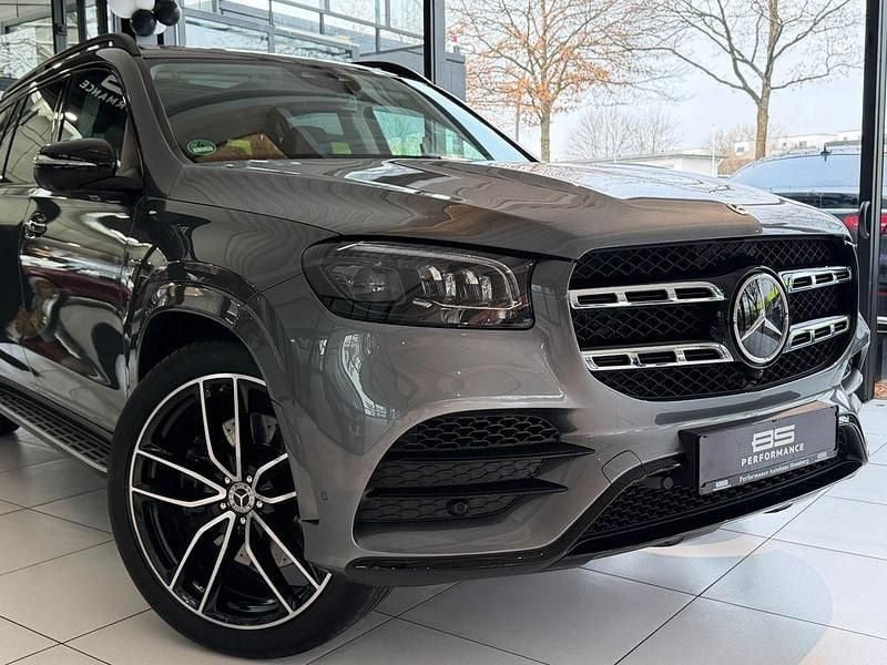 Gebraucht Mercedes GLS400 AMG 330 PS (242 kW) 2023 Selenitgrau SUV