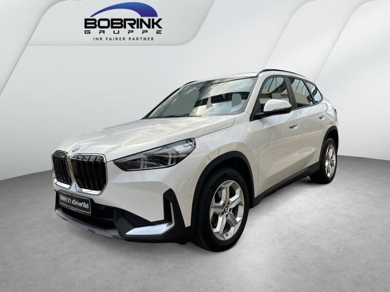 Weiß Gebraucht 2023 BMW X1 SUV | 36.990 € (Guter Preis) - Bild 1/4