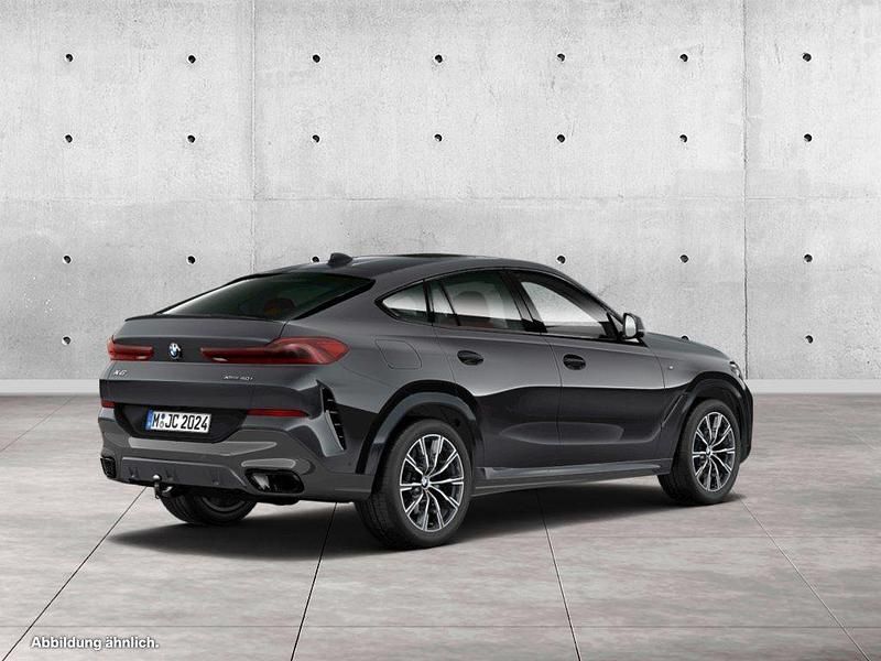 Gebraucht BMW X6 M Sport 333 PS (244 kW) 2022 Arktikgrau brillanteffekt SUV