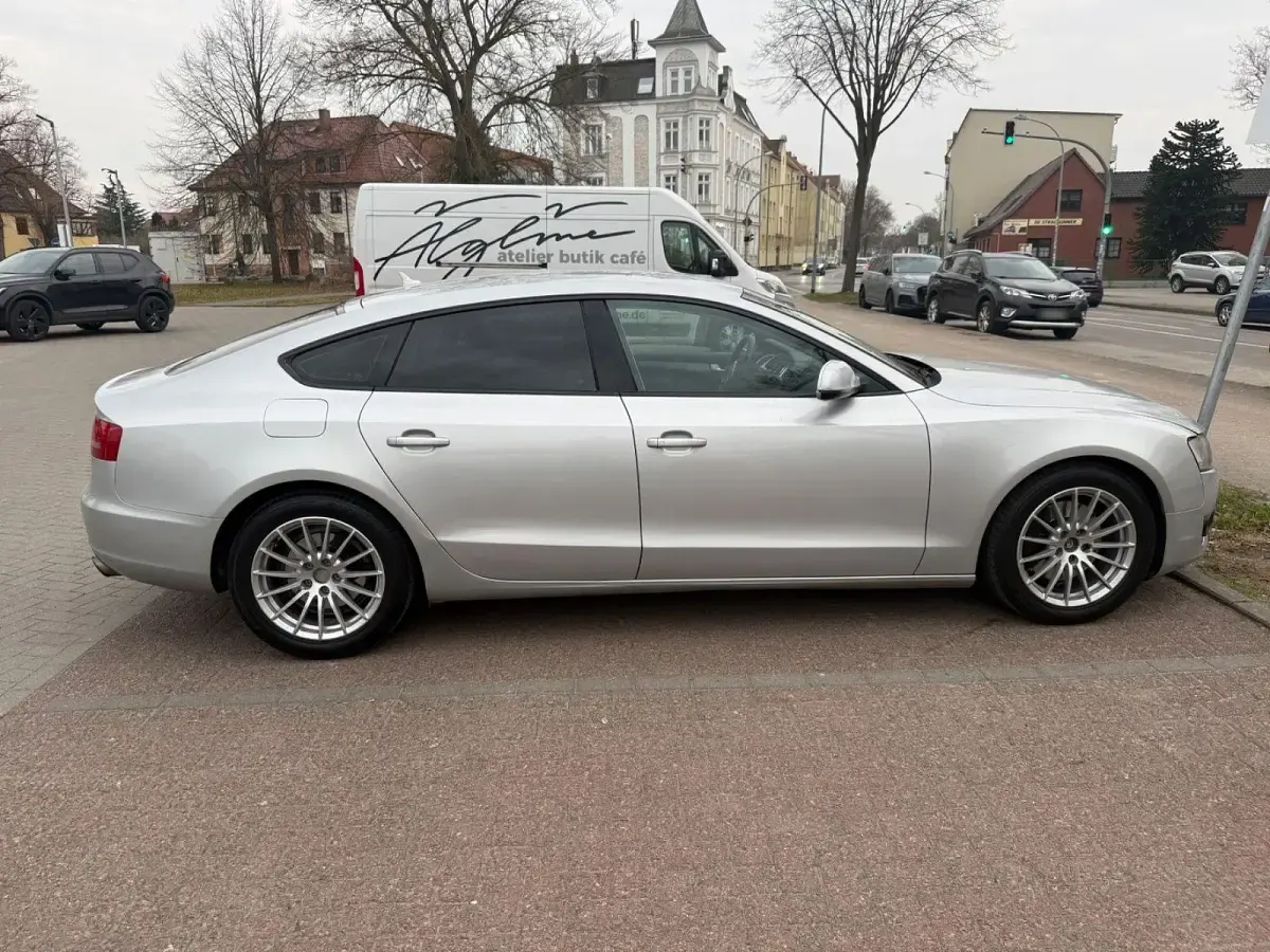 Gebraucht Audi A5 Sportback 211 PS (155 kW) 2009 Silber Kleinwagen