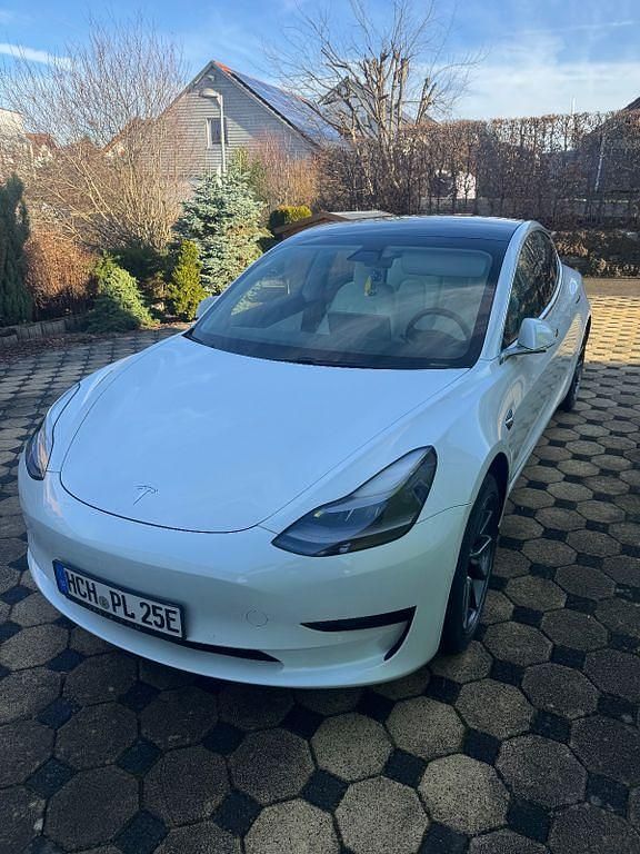 Gebraucht Tesla Model 3 Standard Range Plus 227 kW (309 PS) 2020 Weiß Limousine