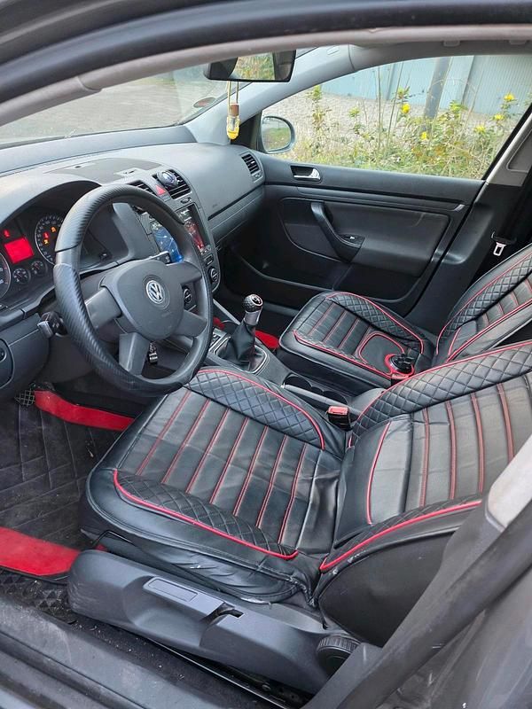 Gebraucht VW Golf V 2004 Grau Kleinwagen