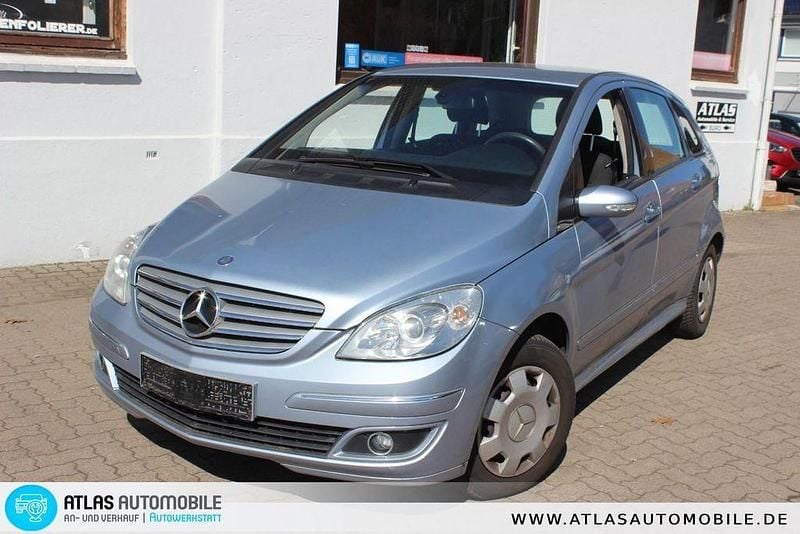Usata Mercedes B150 95 CV (69 kW) 2006 Amethyst Monovolume