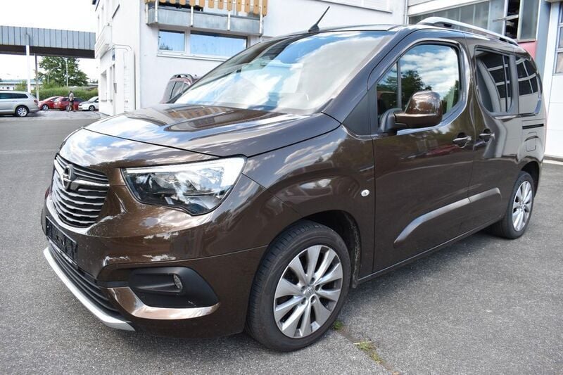 Braun Gebraucht 2019 Opel Combo Life Innovation Van / Kleinbus | 14.999 € (Guter Preis) - Bild 1/4