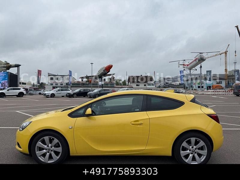Gebraucht Opel Astra GTC Excite 200 PS (147 kW) 2018 Gelb Coupé