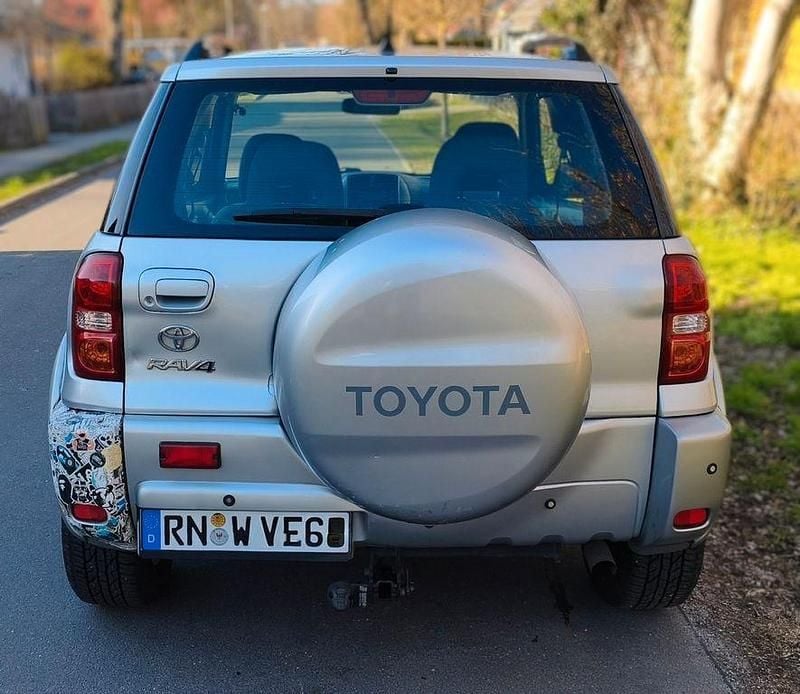 Gebraucht Toyota RAV4 150 PS (110 kW) 2004 Silber SUV