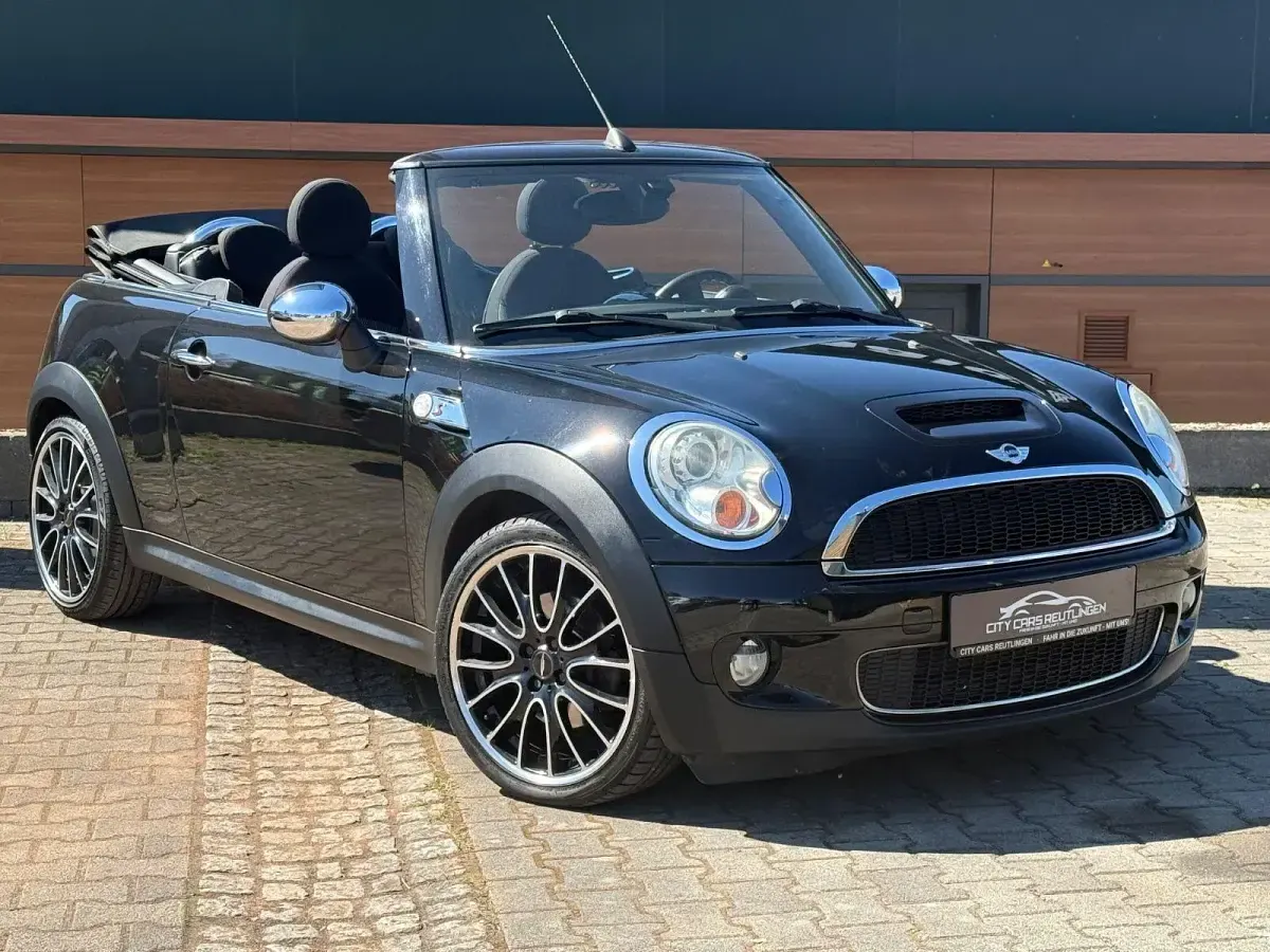 Gebraucht Mini Cooper S Cabriolet 174 PS (127 kW) 2009 Schwarz Cabrio
